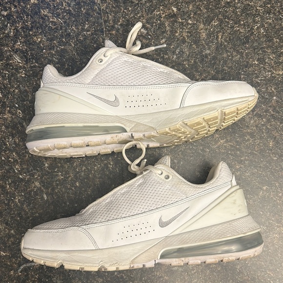 Nike Air Max Pulse - Picture 3 of 6